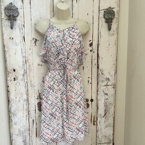 Cato dress front keyhole ruffle, print is red blue grey SZ 26